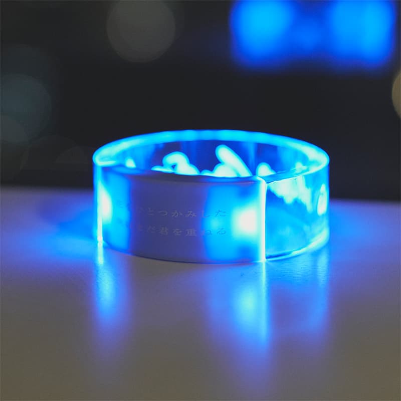indigo la End】 花をひとつかみ アクリルライトブレスレット indigo la End】 花をひとつかみ アクリルライトブレスレット